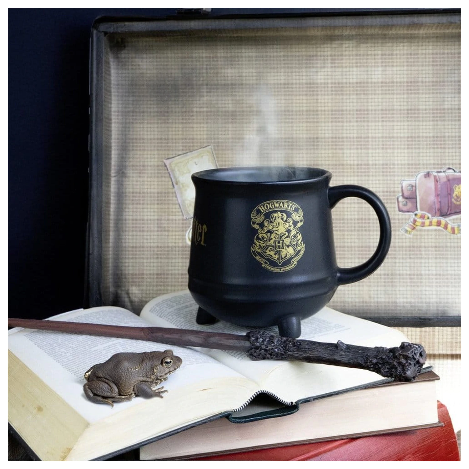 Harry Potter Hrnček Hogwarts Crest Cauldron Design 560ml produktová fotografia
