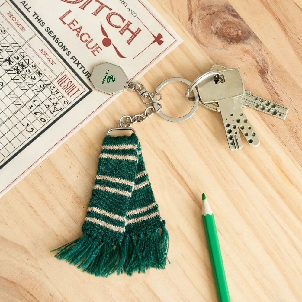 Harry Potter Slytherin šál kľúčenka produktová fotografia