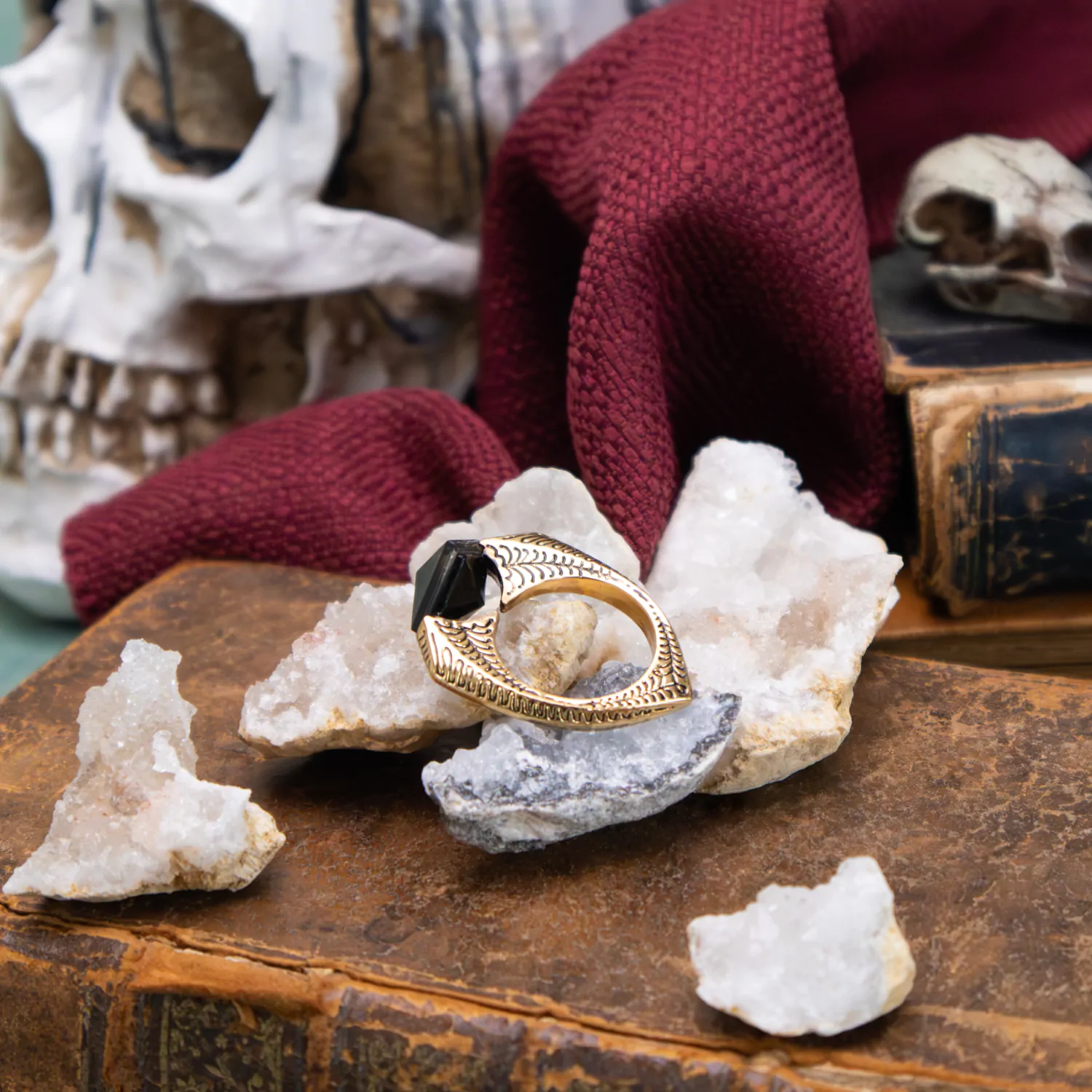 Harry Potter Replica 1/1 Lord Voldemort´s Horcrux Prsteň (pozlátený) produktová fotografia