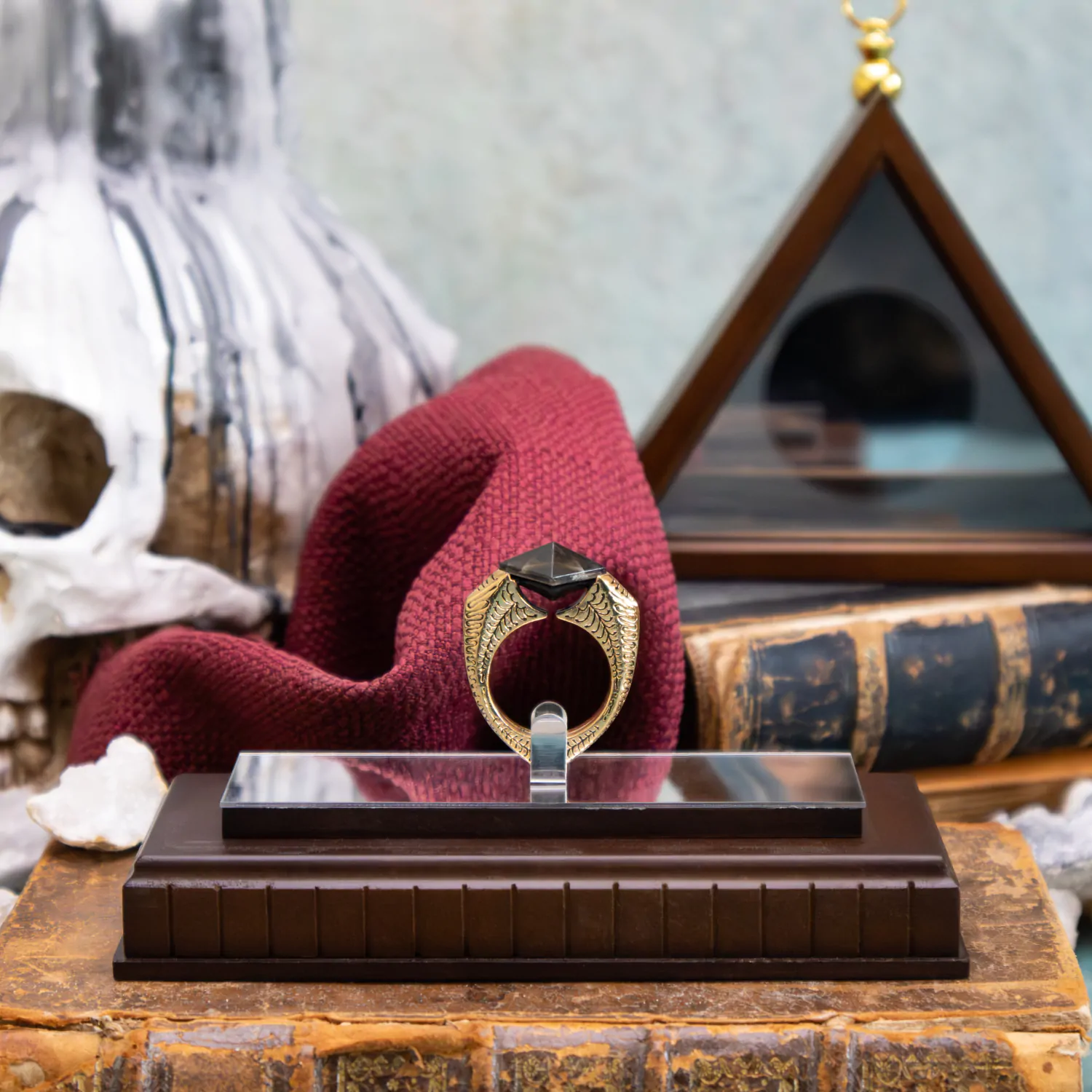 Harry Potter Replica 1/1 Lord Voldemort´s Horcrux Prsteň (pozlátený) produktová fotografia