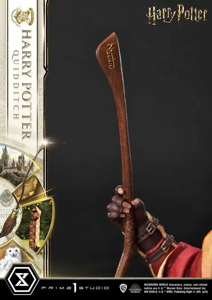 Harry Potter Prime Zberateľská socha 1/6 Harry Potter Quidditch Edition 31 cm termékfotó