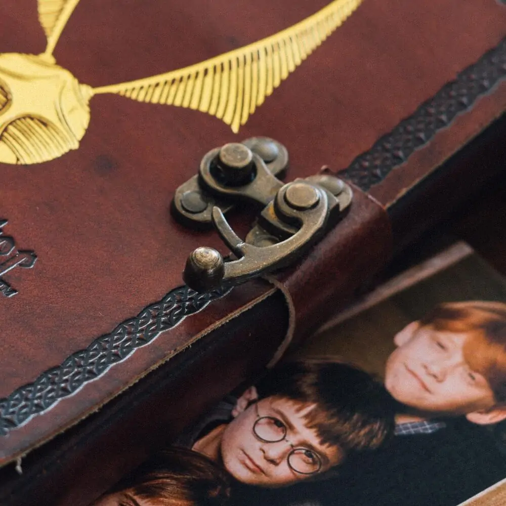 Kožený zápisník Harry Potter Snitch produktová fotografia