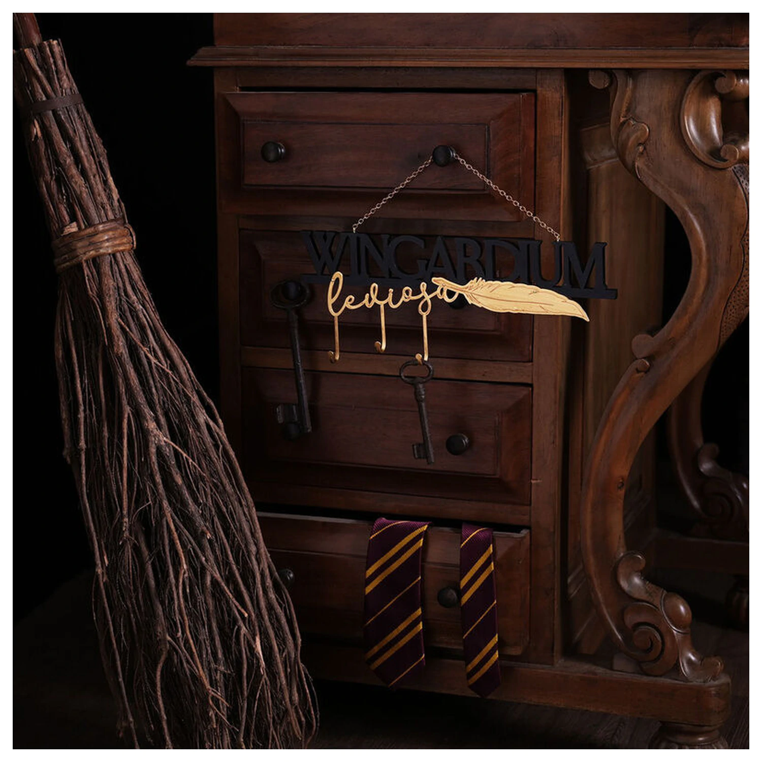 Harry Potter Wingardium drevený znak produktová fotografia