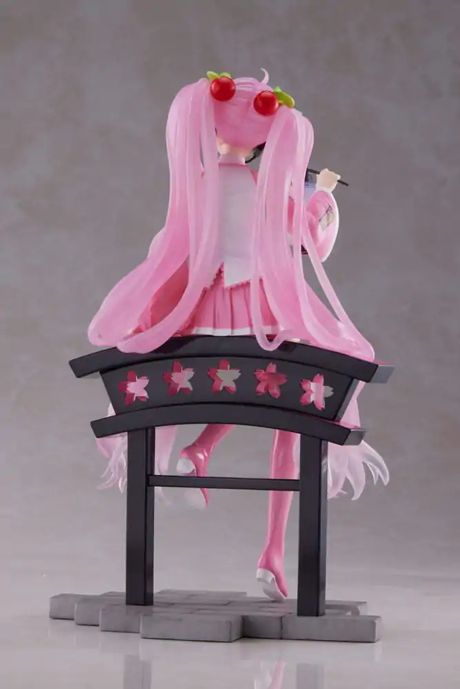 Hatsune Miku AMP PVC Socha Sakura Miku Lantern Ver. Reissue 20 cm produktová fotografia