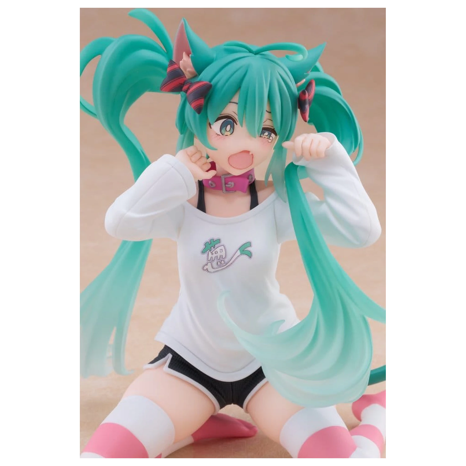 Hatsune Miku PVC Socha Stolová Roztomilá Figúrka Hatsune Miku Cat Ear T-Shirt Ver. 13 cm produktová fotografia