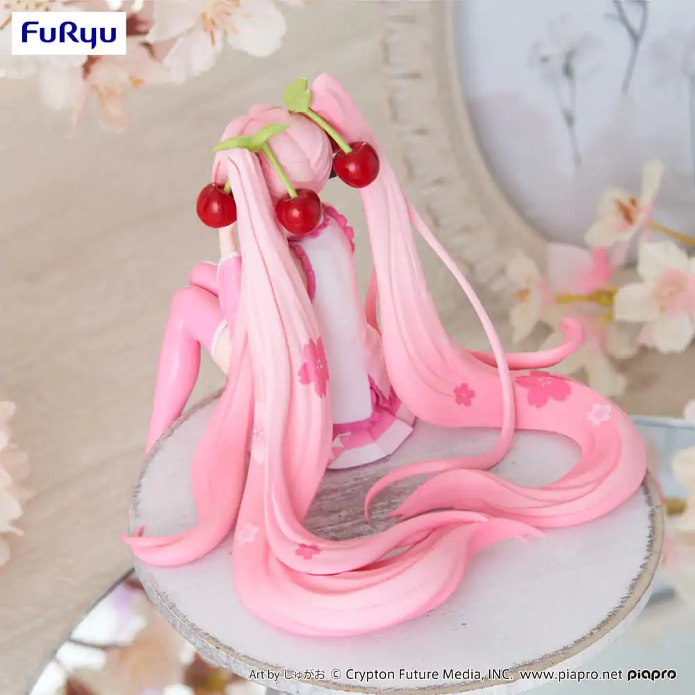 Hatsune Miku Noodle Stopper PVC Socha Sakura Miku 2023 Smile Ver. 12 cm produktová fotografia