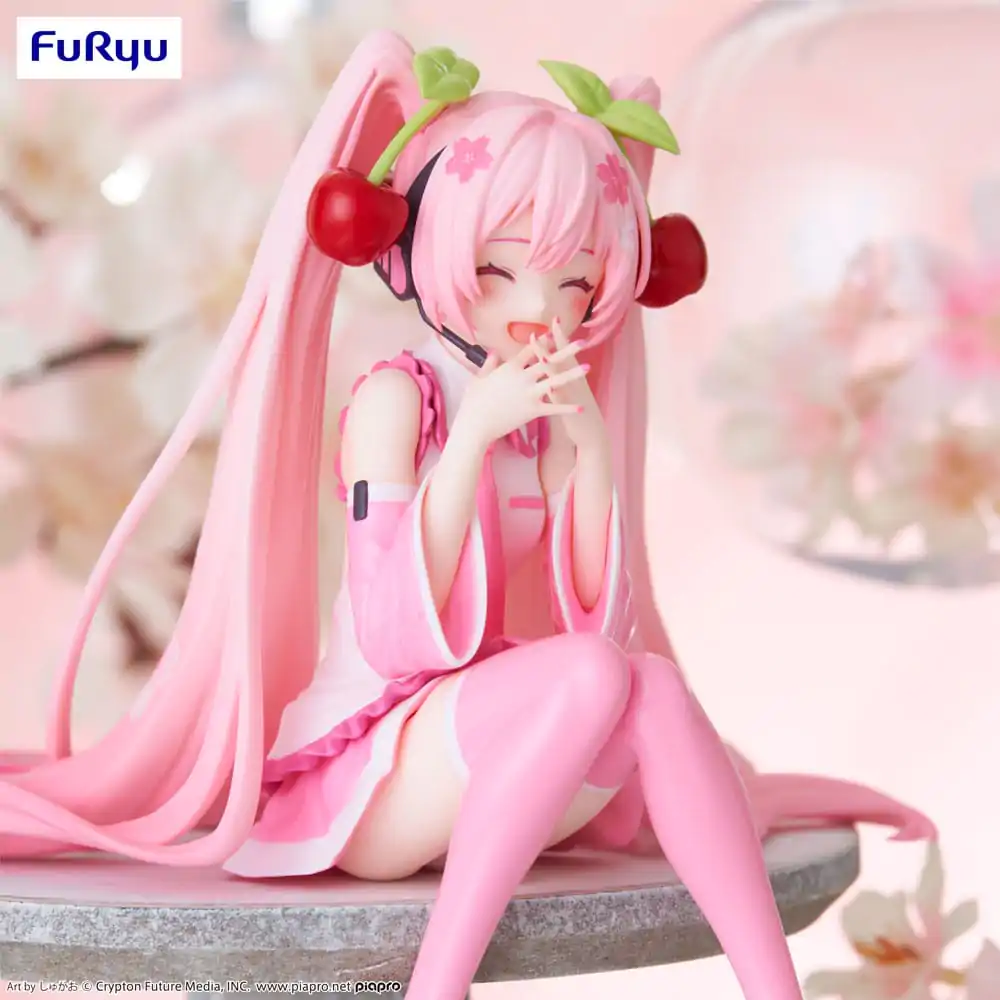 Hatsune Miku Noodle Stopper PVC Socha Sakura Miku 2023 Smile Ver. 12 cm produktová fotografia