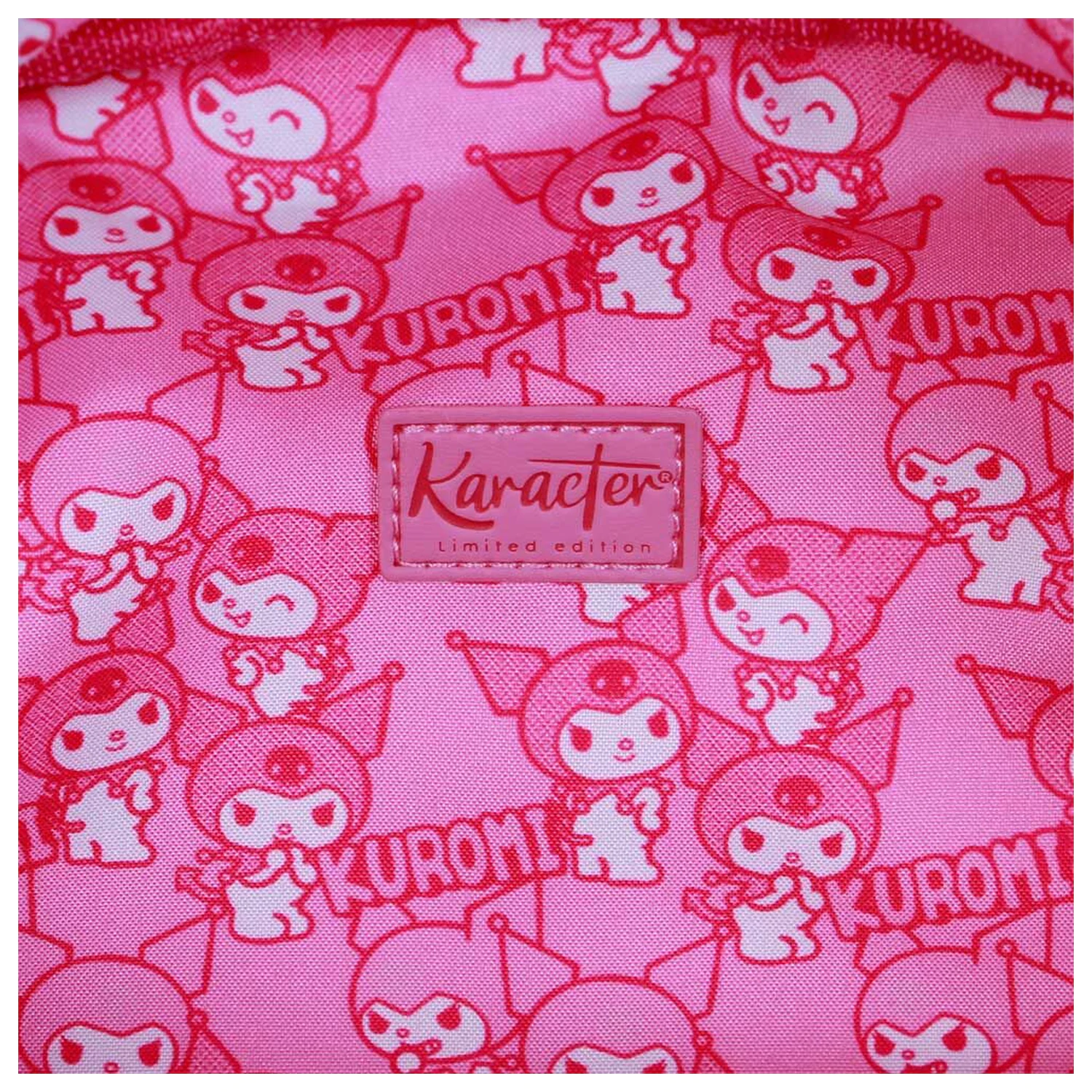 Hello Kitty and Friends Kuromi Jahodový batoh produktová fotografia