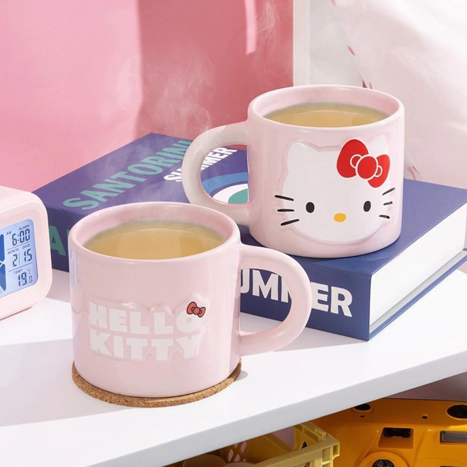 Hello Kitty hrnček produktová fotografia