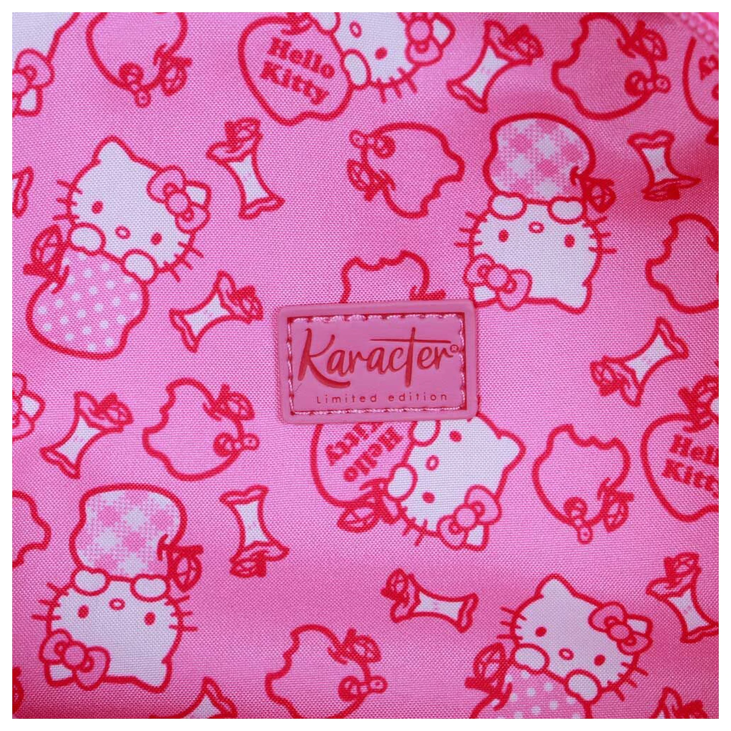 Hello Kitty Strawberry plyšová peňaženka produktová fotografia