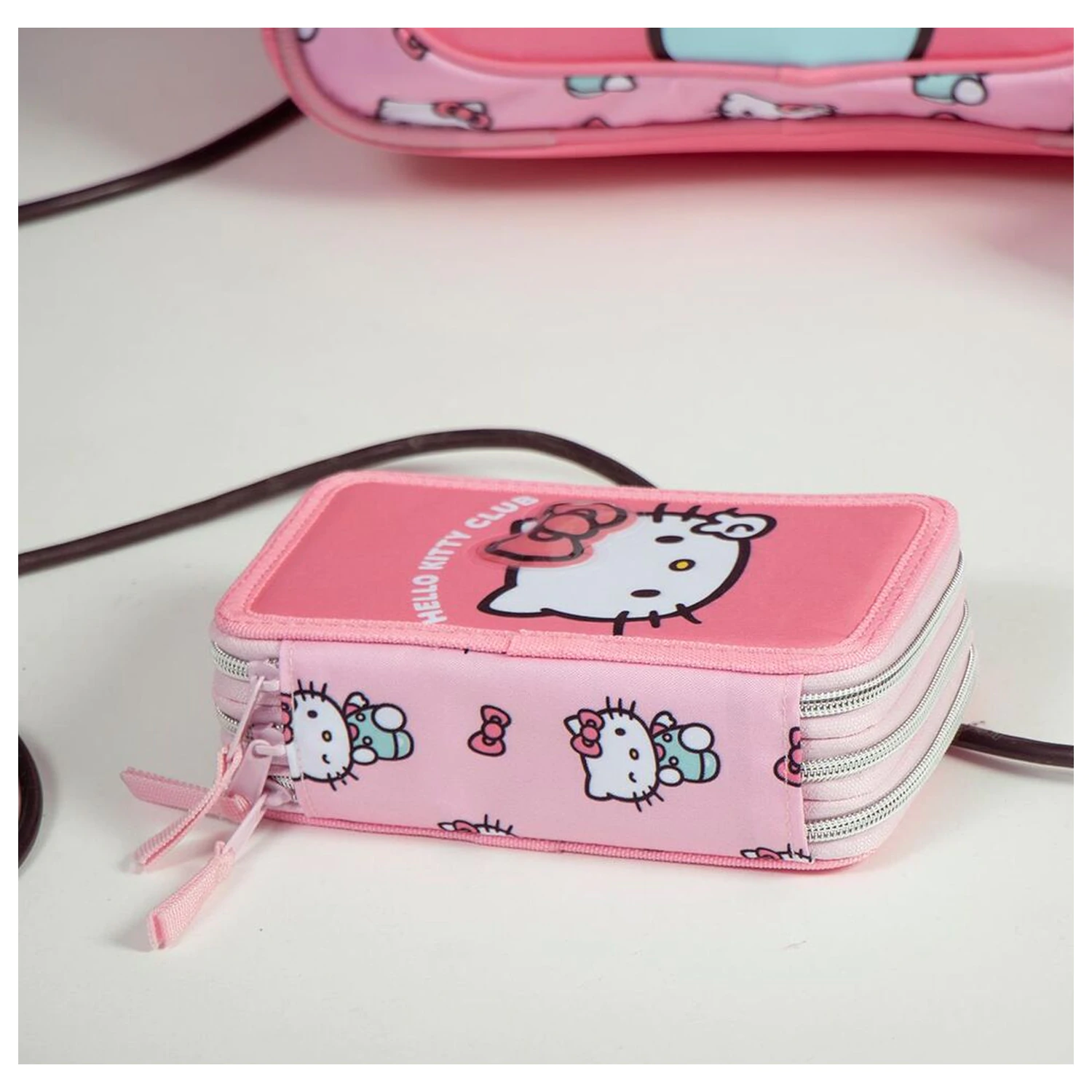 Hello Kitty trojité puzdro na ceruzky produktová fotografia