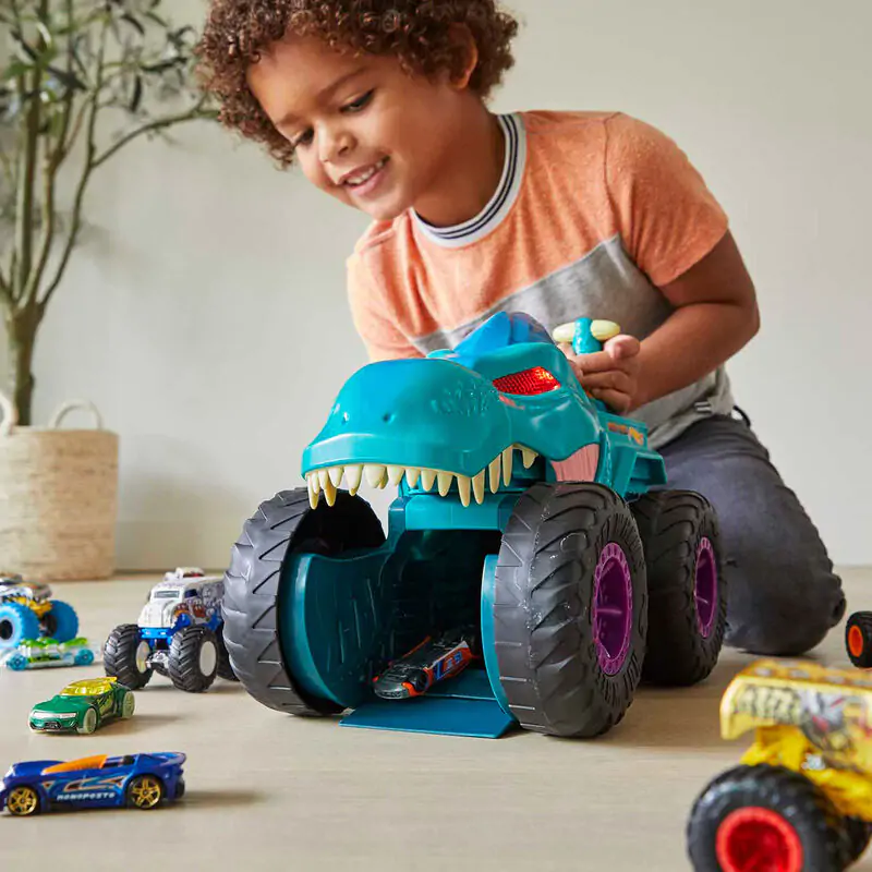 Hot Wheels Monster Trucks Auto Chompin Mega Wrex produktová fotografia