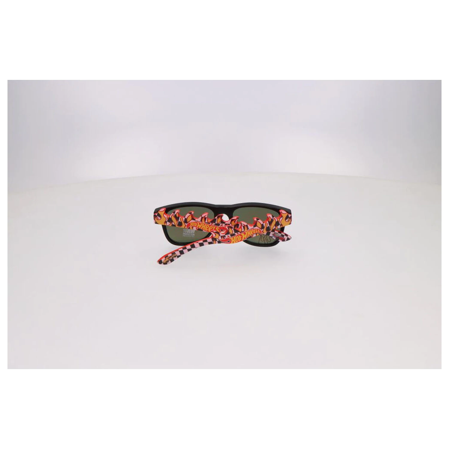Hot Wheels prémiové slnečné okuliare produktová fotografia