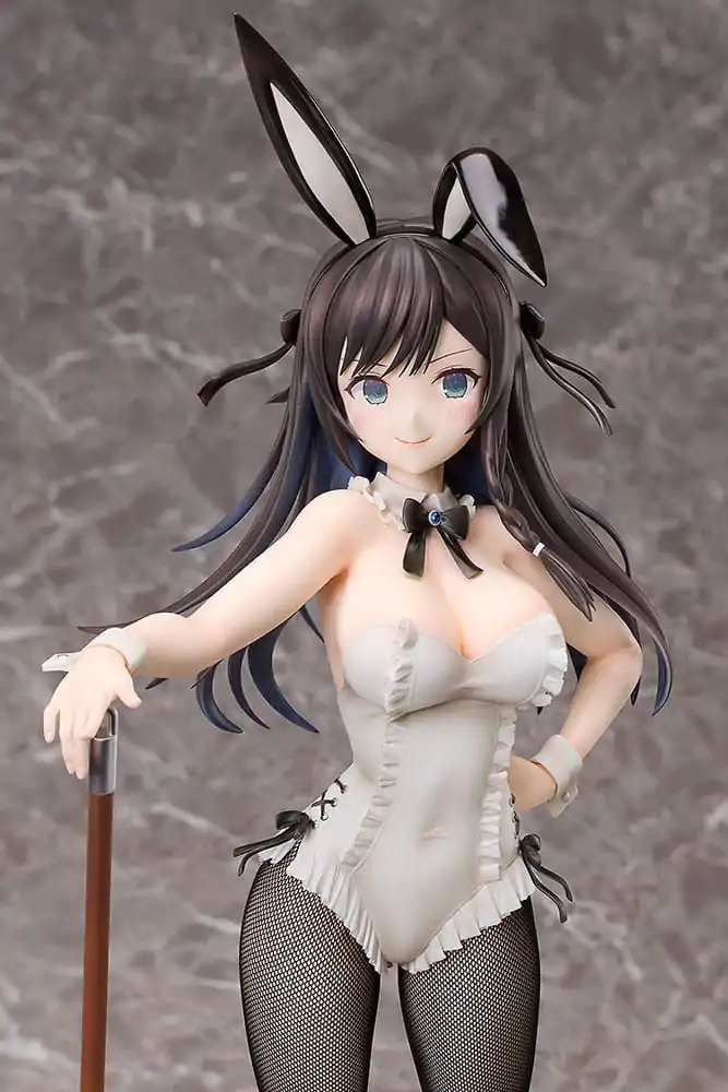 I May Be a Guild Receptionist, But I&#039;ll Solo Any Boss to Clock Out on Time PVC Socha 1/4 Alina Clover: Bunny Ver. 44 cm produktová fotografia