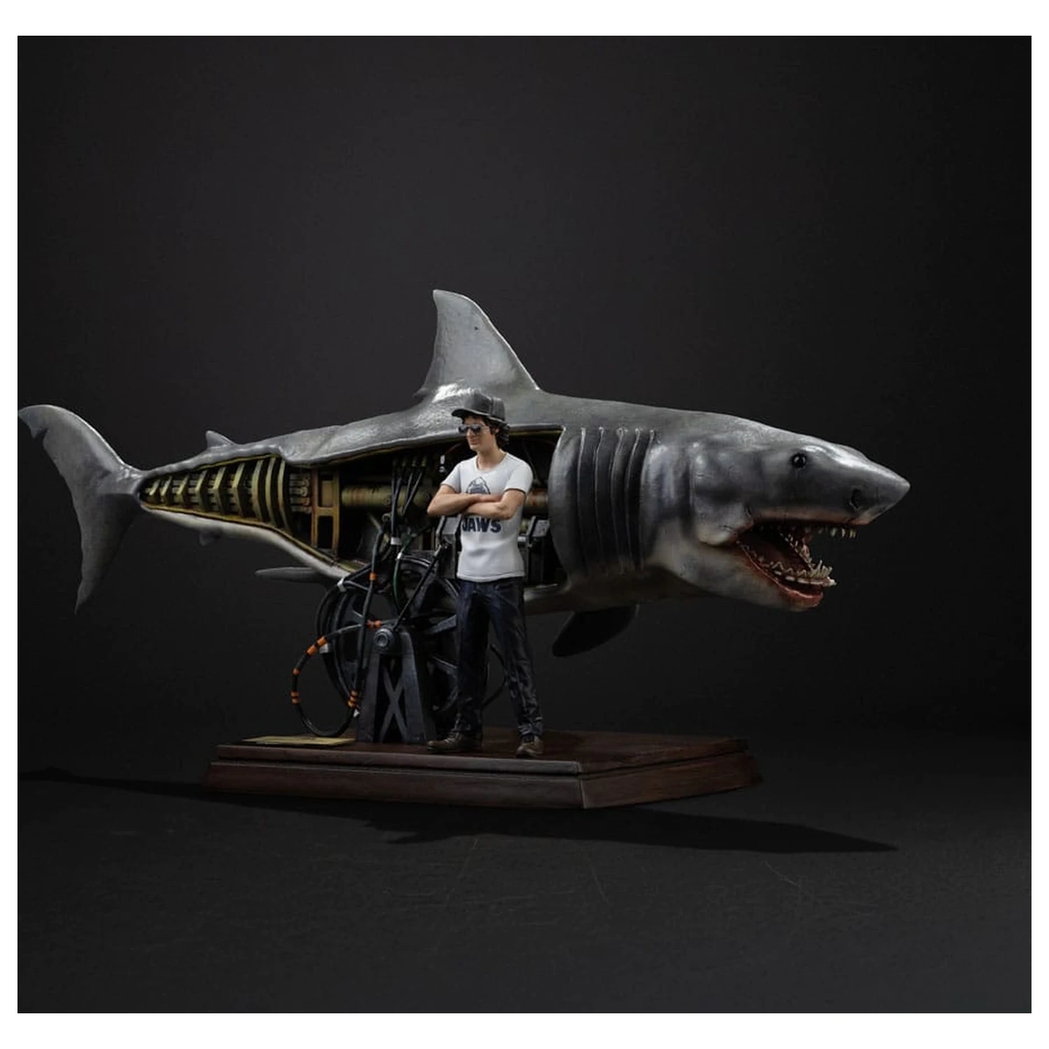 Jaws Deluxe Art Scale socha 1/10 Steven Spielberg Jaws 50. výročie 27 cm produktová fotografia