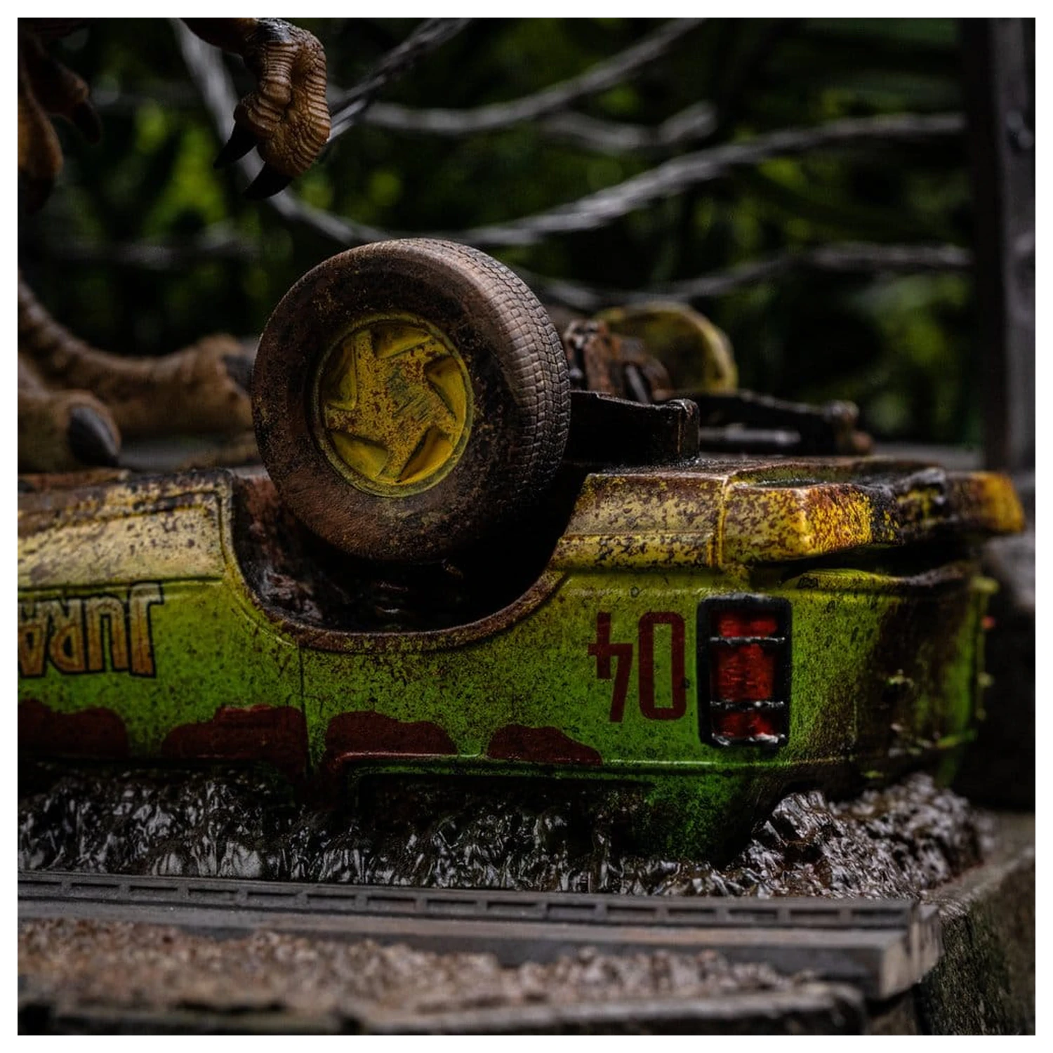 Jurassic Park Icons socha T-Rex Breakout Set A 17 cm produktová fotografia