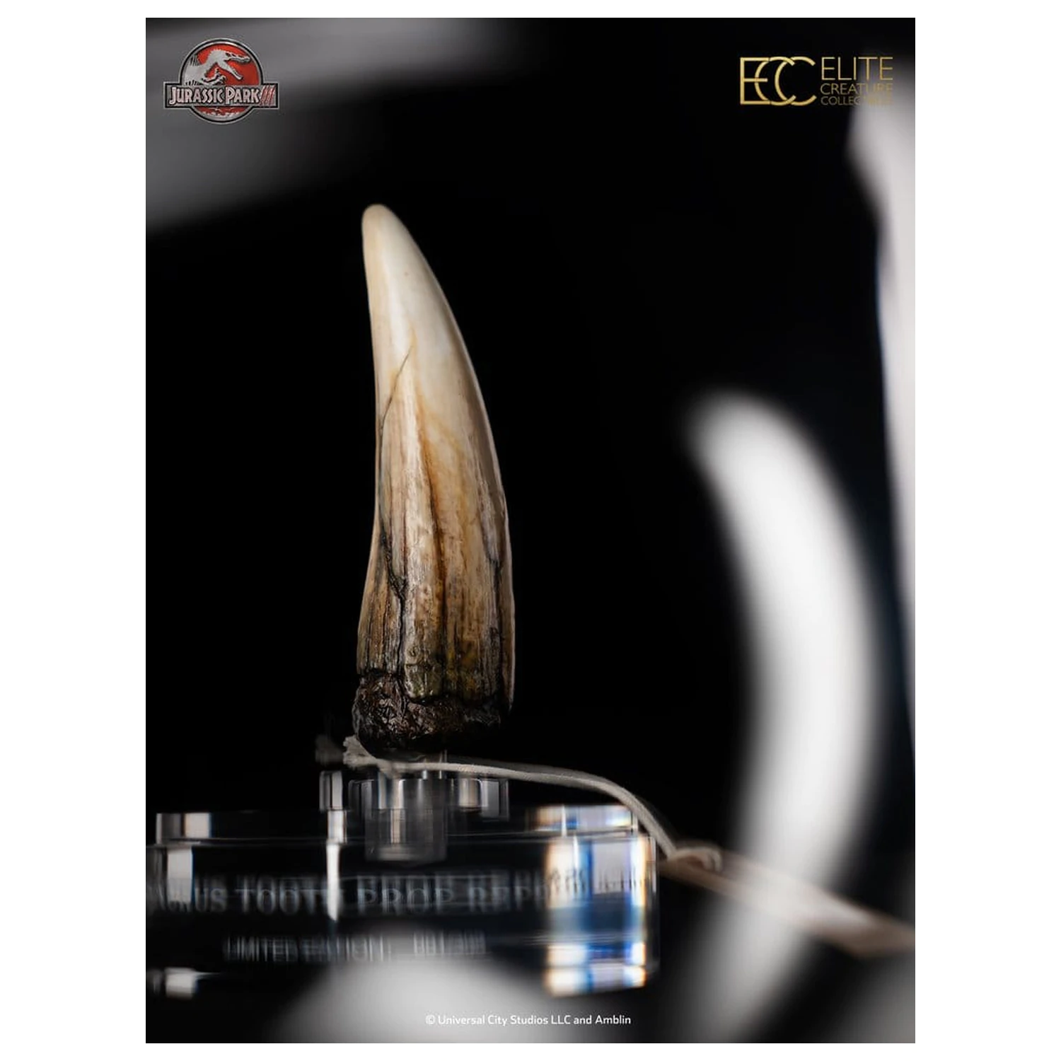 Jurassic Park III replika rekvizity 1/1 zub Spinosaurus 14 cm produktová fotografia