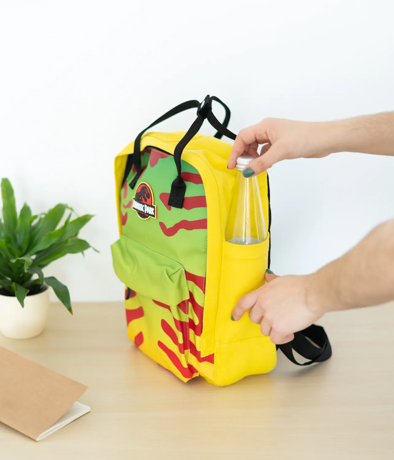 Jurassic Park ruksak 36cm produktová fotografia