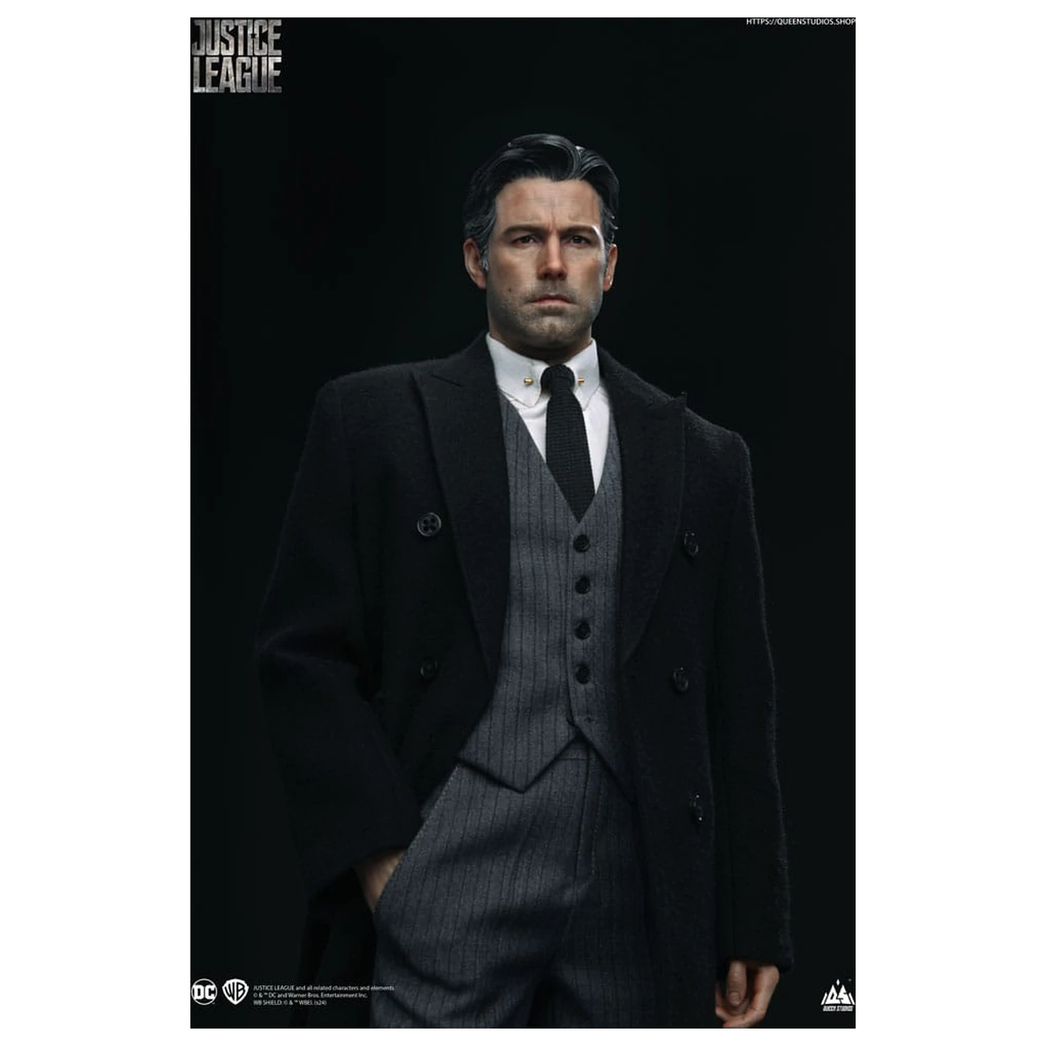 Justice League Socha 1/4 Bruce Wayne (Ben Affleck) 51 cm produktová fotografia