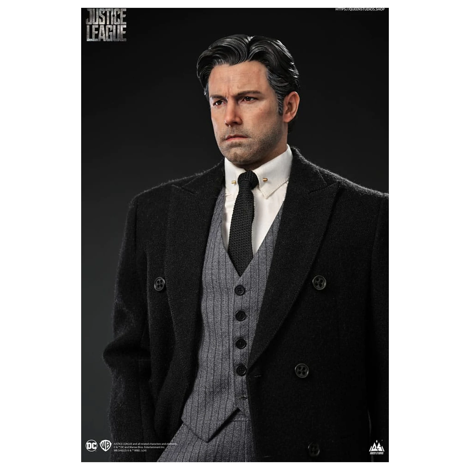 Justice League Socha 1/4 Bruce Wayne (Ben Affleck) 51 cm produktová fotografia