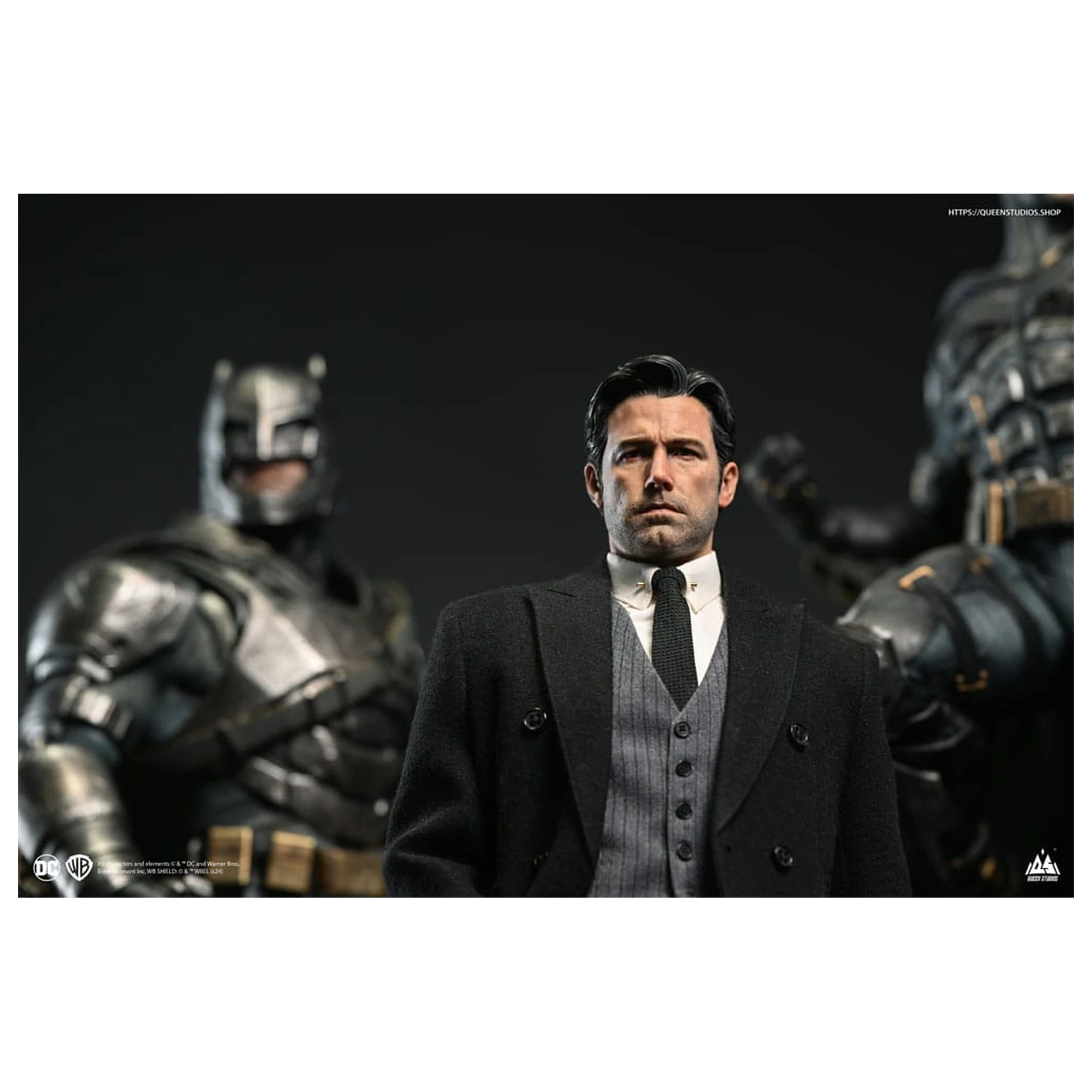 Justice League Socha 1/4 Bruce Wayne (Ben Affleck) 51 cm produktová fotografia