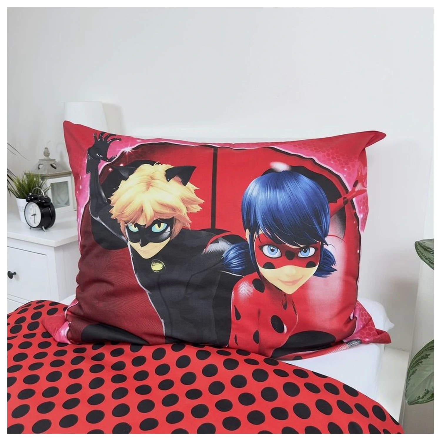 Miraculous: Tales of Ladybug & Cat Noir Paris obliečka na perinu produktová fotografia