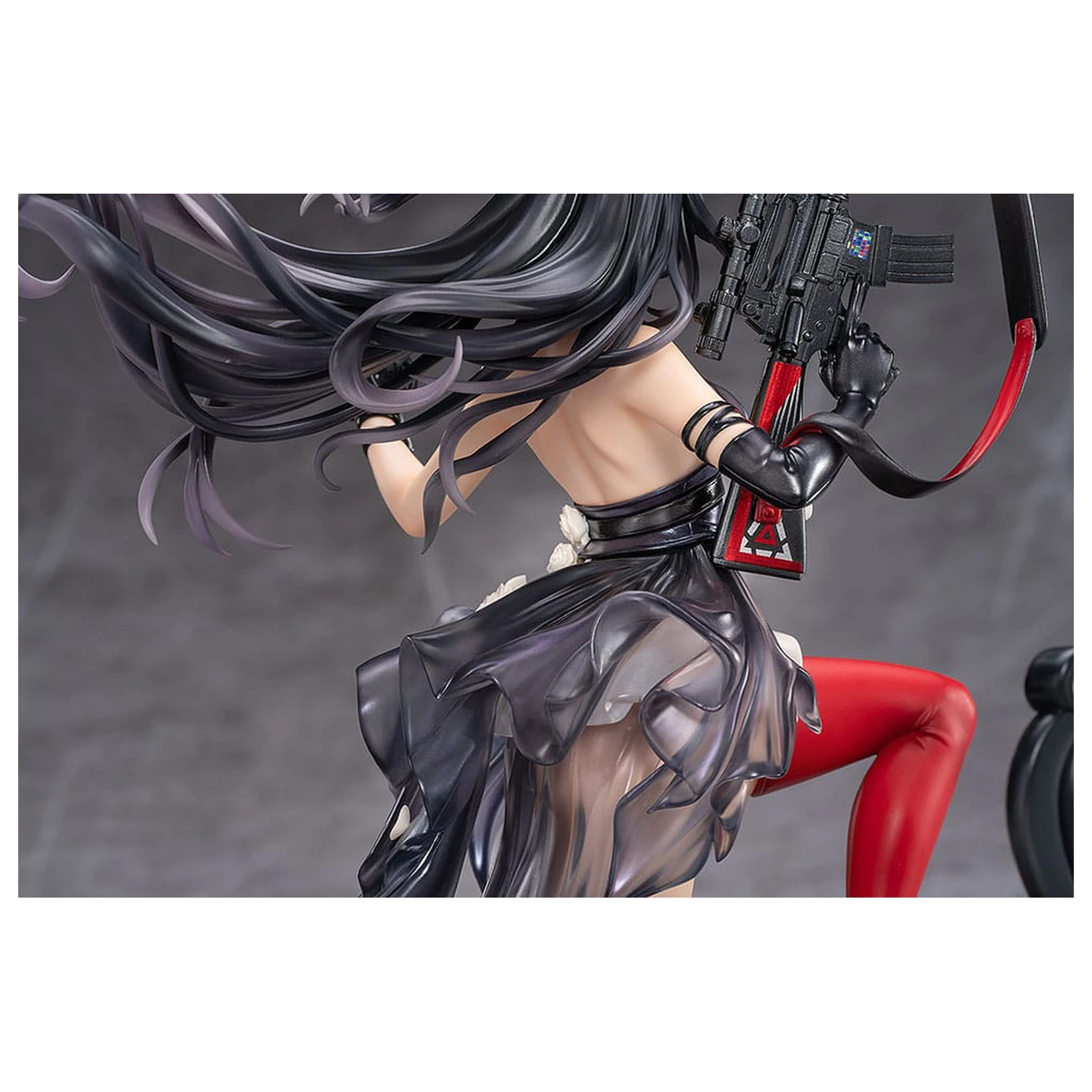 Knives Out PVC Socha 1/7 Diane: Banquet Dance Ver. 29 cm produktová fotografia