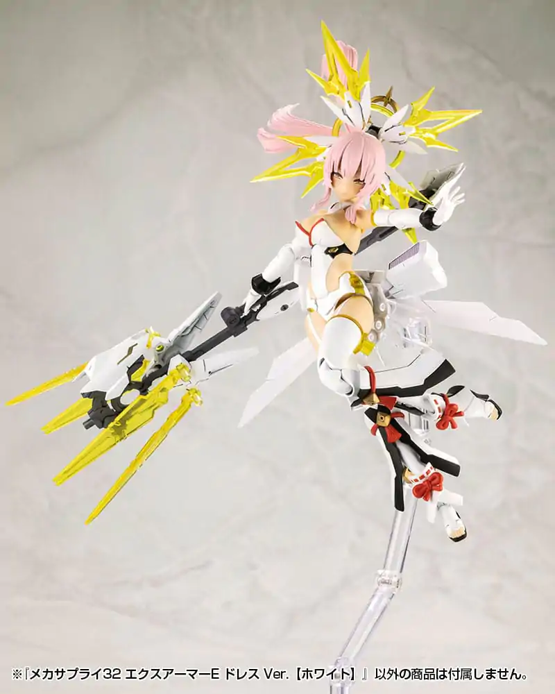 Kotobukiya M.S.G. Model Kit Accessory Set Mecha Supply Y32 Expansion Armor Type E Dress Ver. White produktová fotografia
