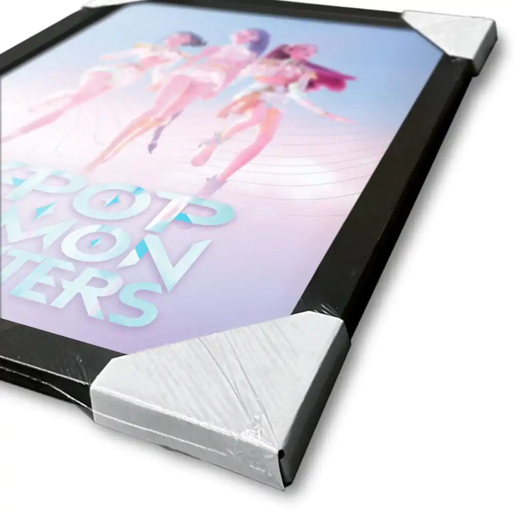 KPop Demon Hunters zberateľský zarámovaný plagát trio produktová fotografia