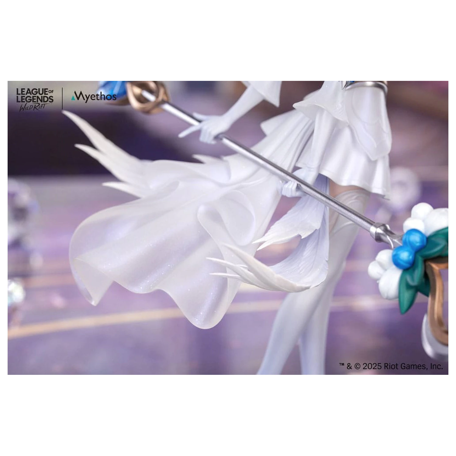 League of Legends Darček + PVC Socha 1/8 Lux (Crystal Rose Ver.) 22 cm produktová fotografia