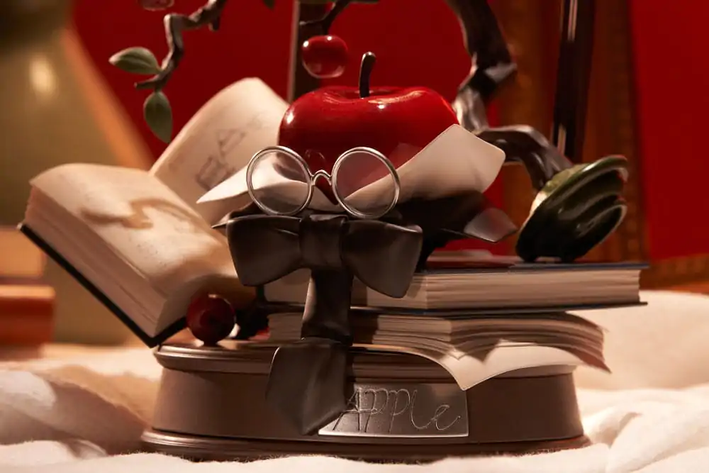 LIMEPIE Séria Reverse PVC Socha 1999 APPLe Erudite and Juicy Ver. 10 cm produktová fotografia