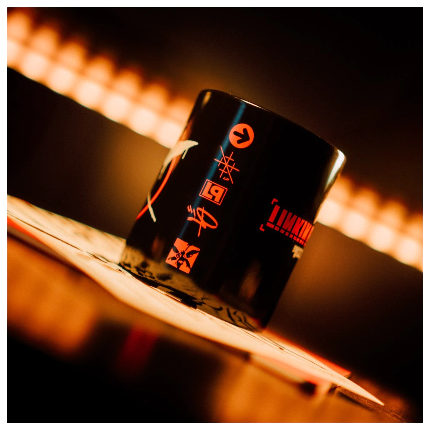 Linkin Park Hrnček 350 ml produktová fotografia