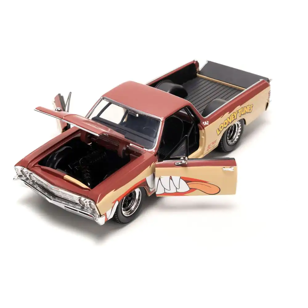 Looney Tunes Diecast Model 1/24 Chevy El Camino termékfotó