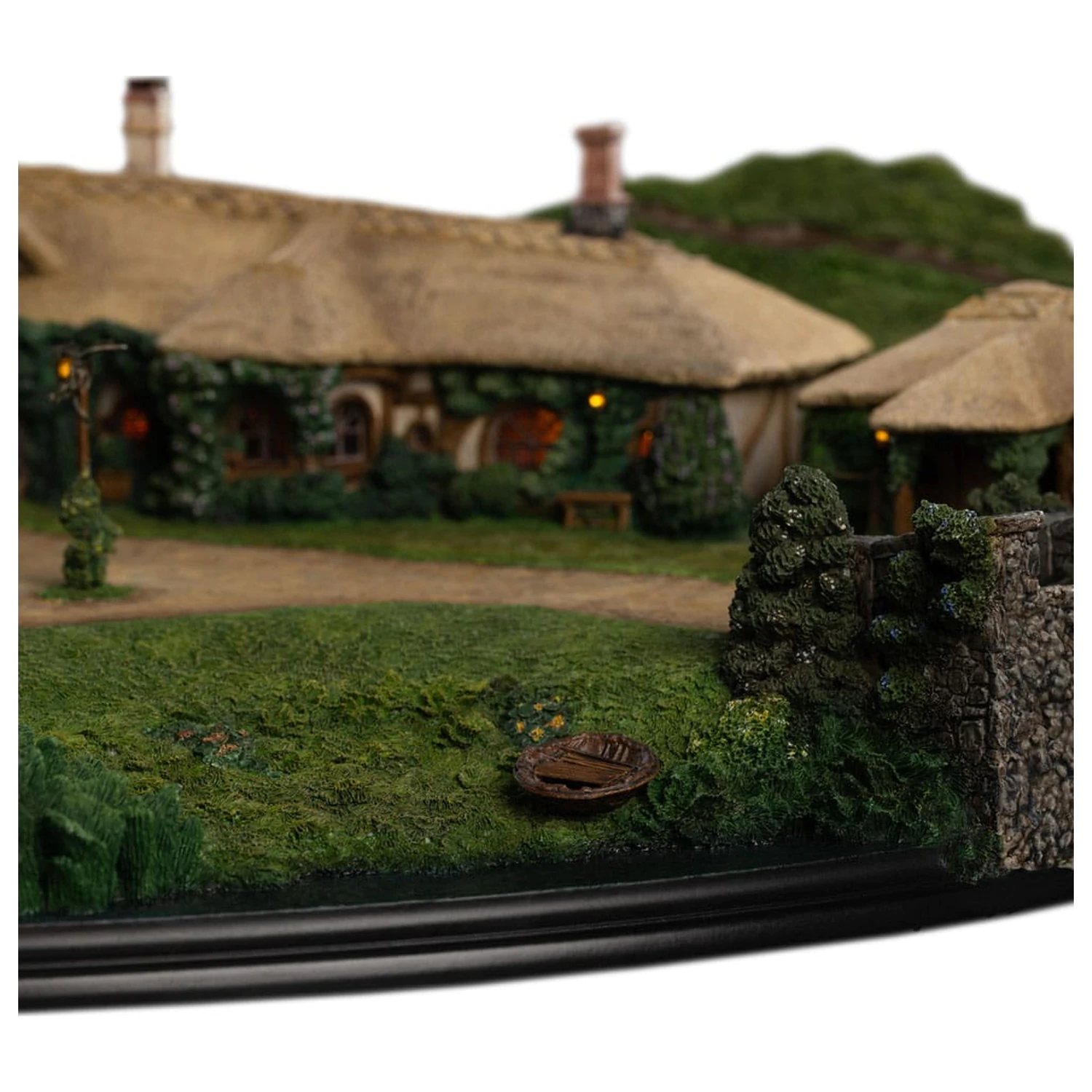 Lord of the Rings Socha The Green Dragon Inn produktová fotografia