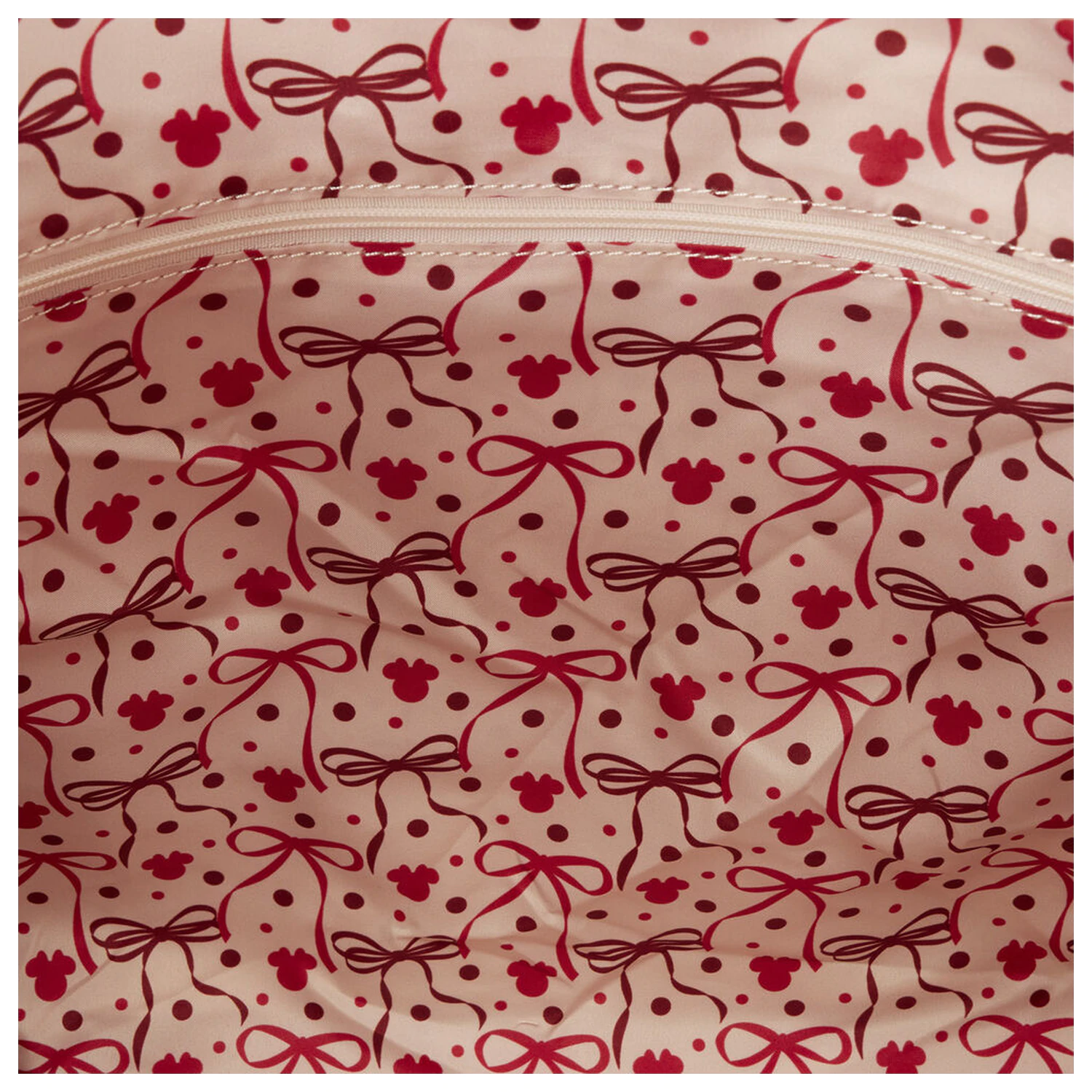 Loungefly Disney Minnie Mouse Rocks the Dots Coquette tote taška produktová fotografia