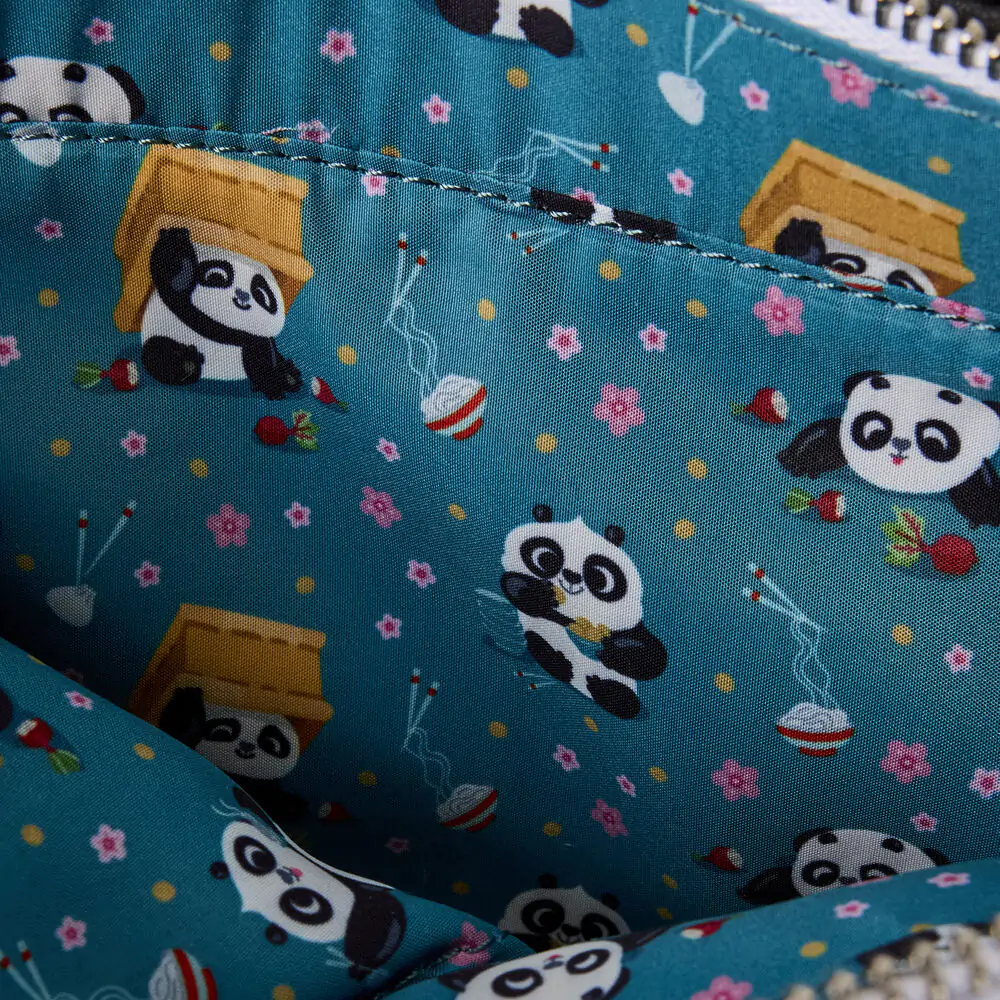 Loungefly Kung Fu Panda taška cez rameno produktová fotografia