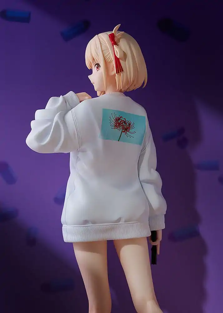 Lycoris Recoil PVC socha 1/7 Chisato Nishikigi: Oversized Sweatshirt Ver. 25 cm produktová fotografia