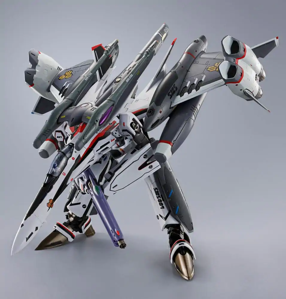 Macross Frontier DX Chogokin Akčná figúrka Tornado Messiah Valkyrie Alto Saotome Use Revival Ver. 25 cm termékfotó