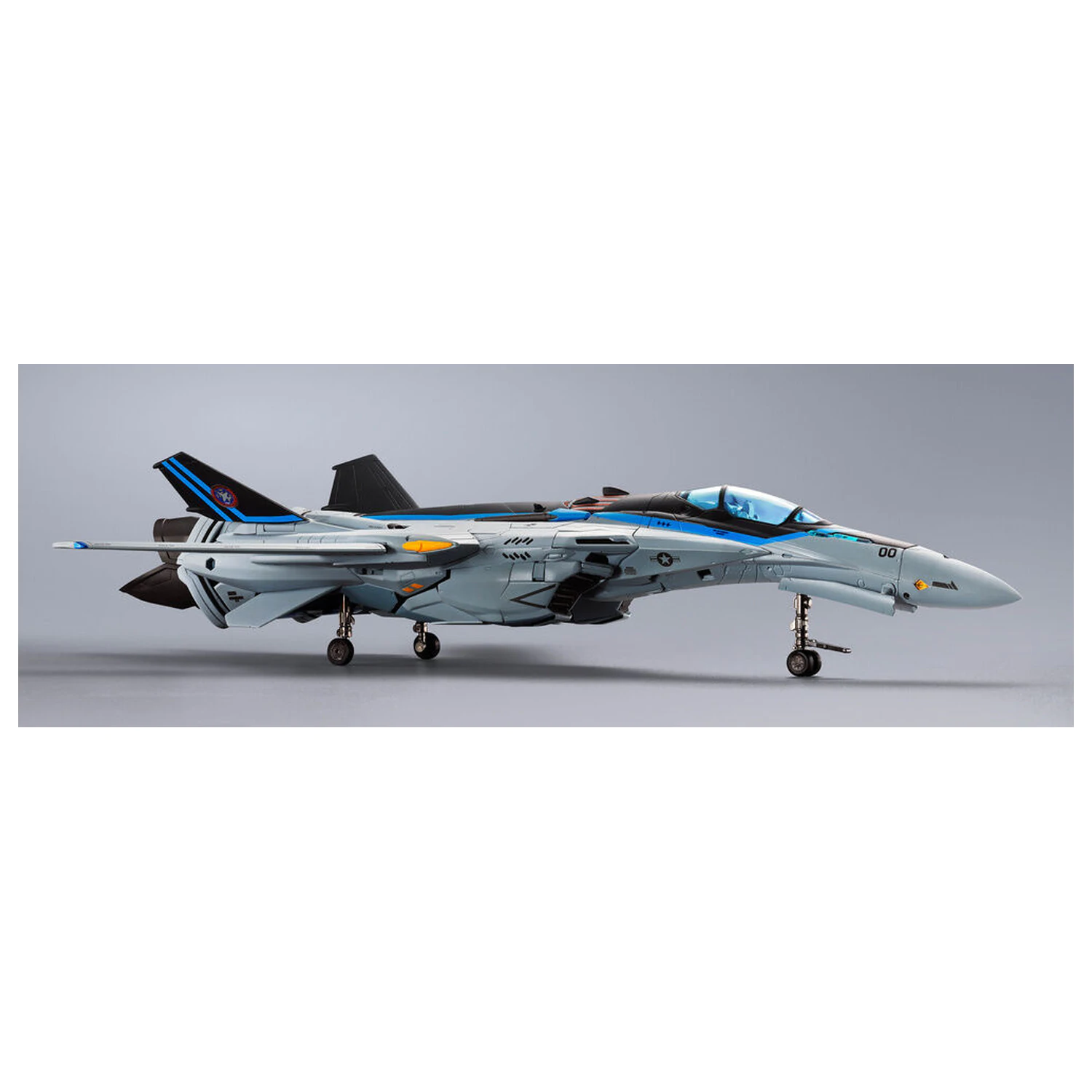 Macross VF-25 Messiah Valkyrie Top Gun Maverick Ver. figúrka 25cm produktová fotografia