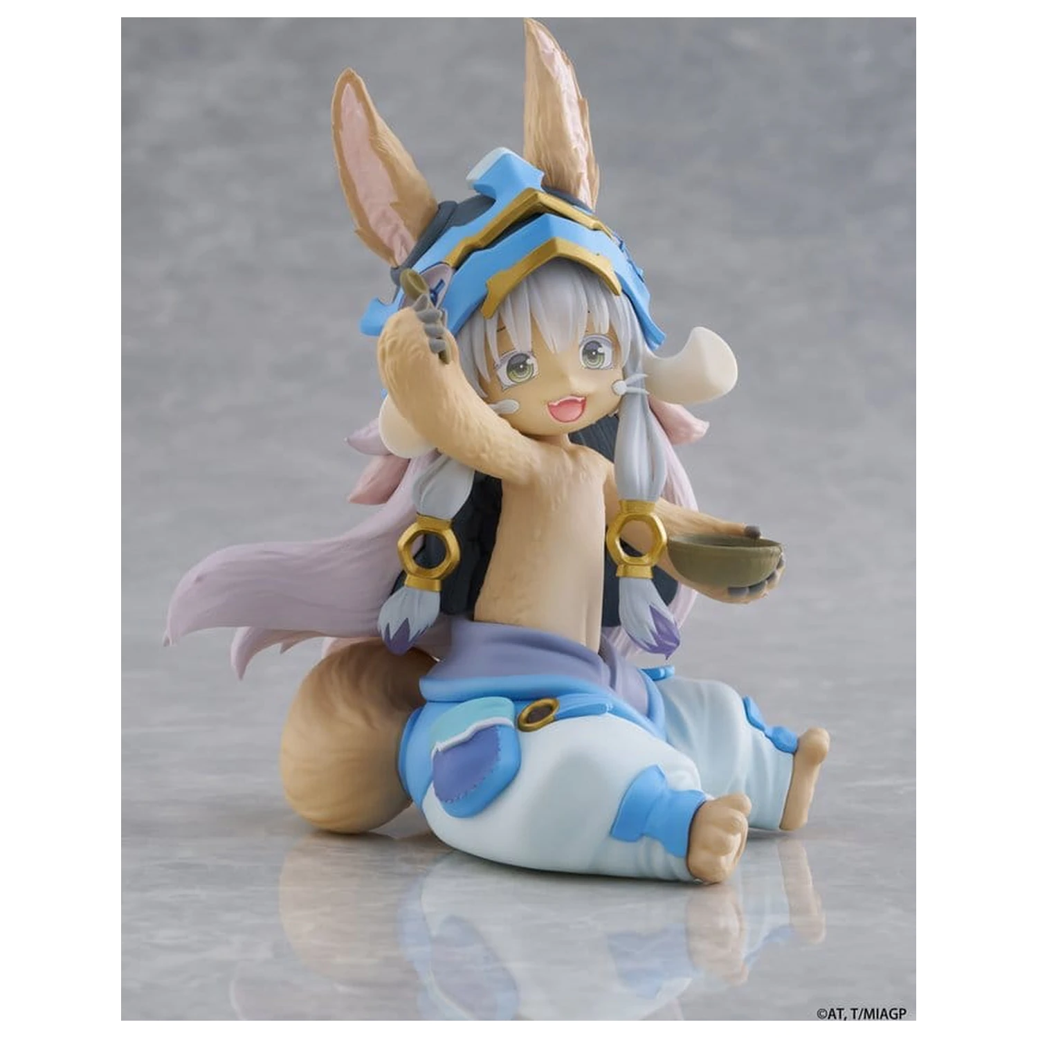 Made in Abyss Desktop Roztomilá PVC figúrka Nanachi (Mealtime ver.) 13 cm produktová fotografia