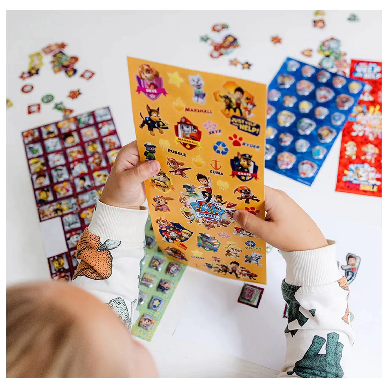 Paw Patrol Rescue Repeat Super Sticker Set s hračkou produktová fotografia