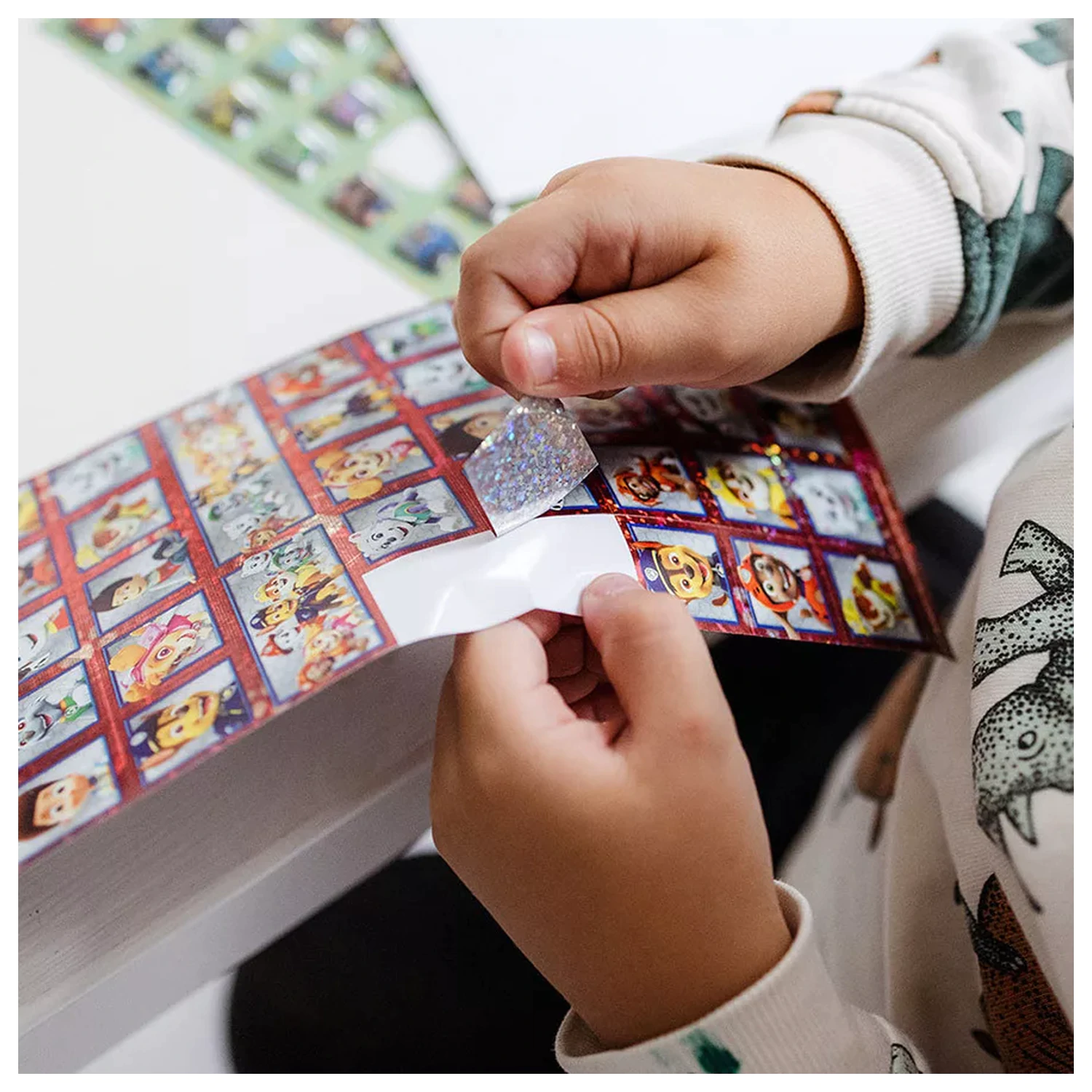 Paw Patrol Rescue Repeat Super Sticker Set s hračkou produktová fotografia