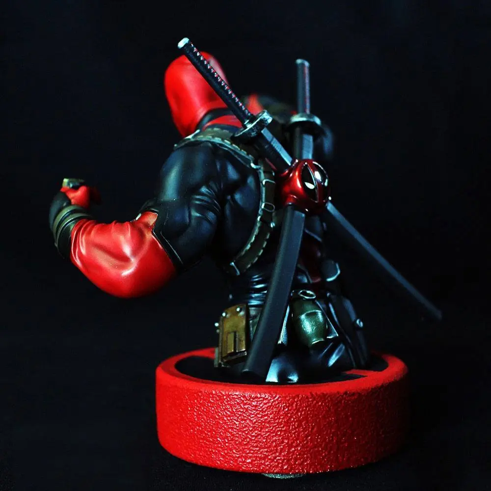 Marvel Busta 1/6 Deadpool 16 cm produktová fotografia