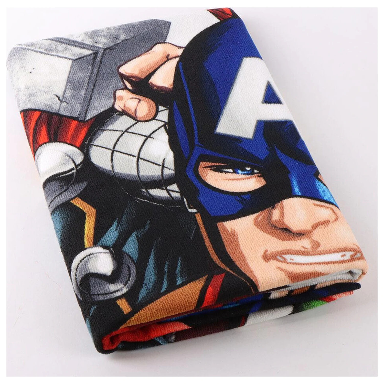 Marvel Avengers mikrovláknová plážová osuška produktová fotografia