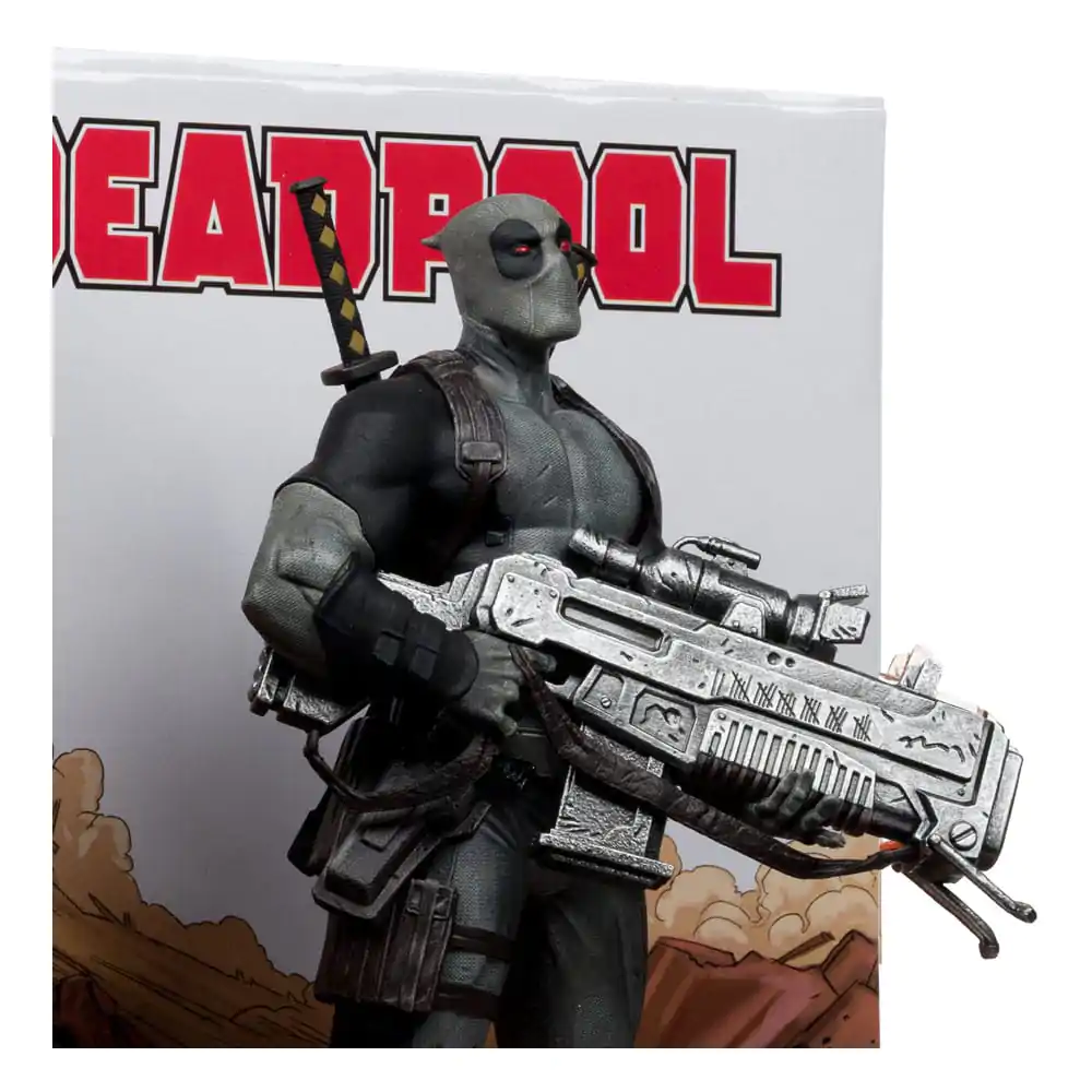 Marvel Collection PVC Socha 1/6 Deadpool (Deadpool #1)(Grey Suit Chase) 27 cm produktová fotografia