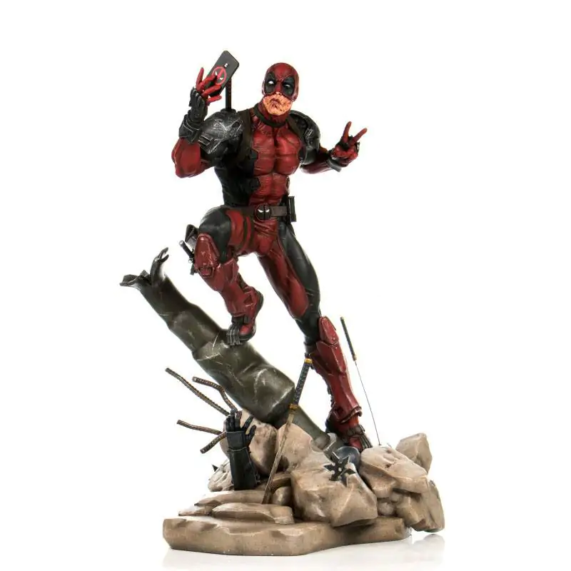 Marvel Comics PrototypeZ štatútka 1/6 Deadpool od Ericka Sosu 46 cm termékfotó