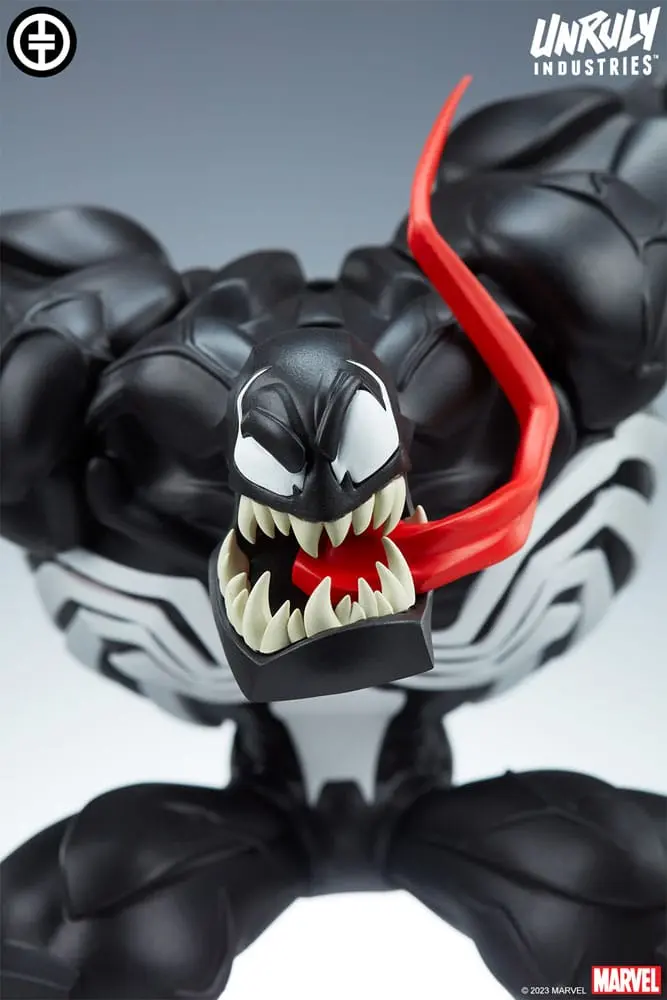Marvel Designer Series Vinylová socha Venom by Tracy Tubera 23 cm produktová fotografia