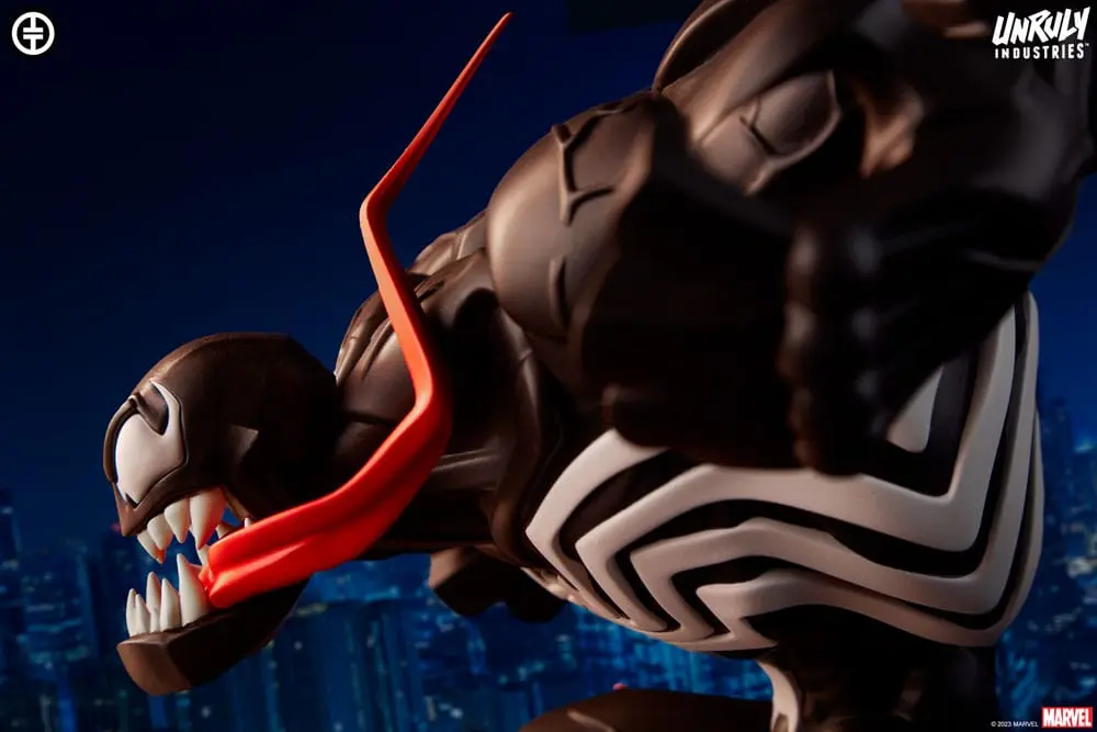 Marvel Designer Series Vinylová socha Venom by Tracy Tubera 23 cm produktová fotografia
