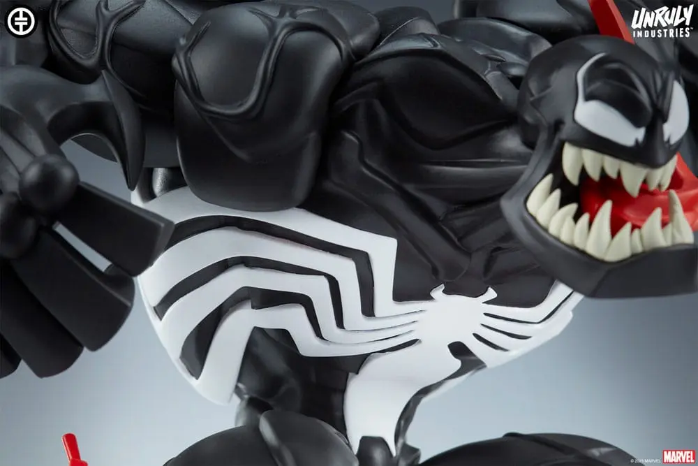 Marvel Designer Series Vinylová socha Venom by Tracy Tubera 23 cm produktová fotografia