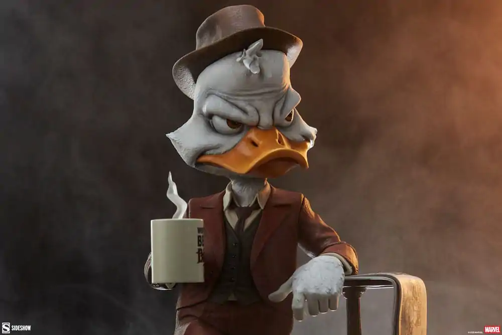 Marvel Premium Format Socha Howard the Duck 28 cm produktová fotografia